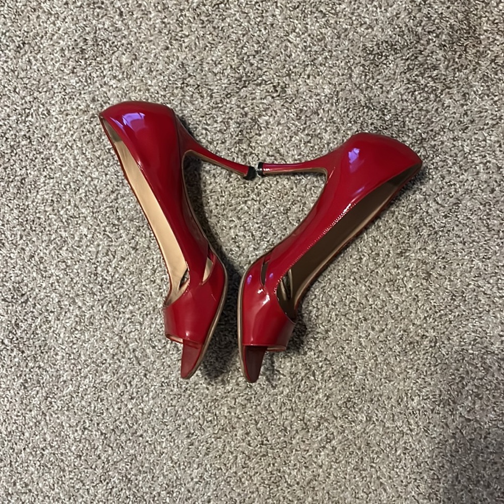 Red Manolo Blahnik Peeptoe Stilletto Heels - AUTHENTIC! - Picture 2 of 9